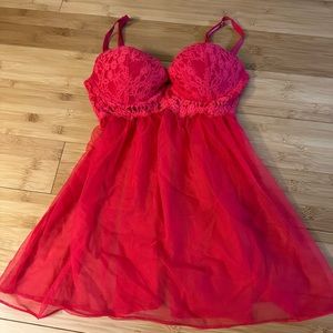 Victoria’s Secret Lingerie Top 34B like new!